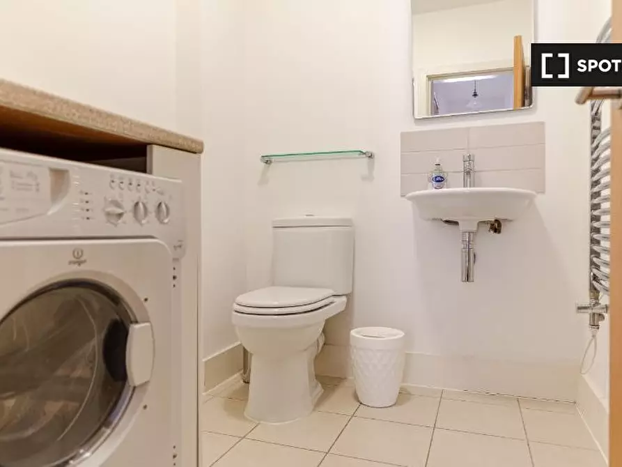 Immagine 11 di Appartamento in affitto  in Apartment a Kensington