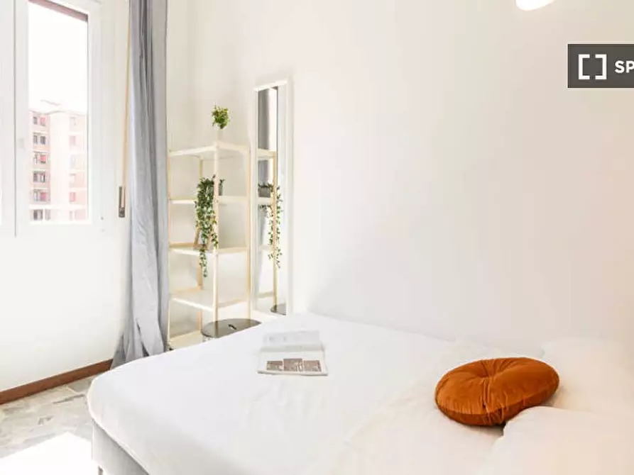 Immagine 4 di Camera condivisa in affitto  in Via Salvatore Barzilai a Milano