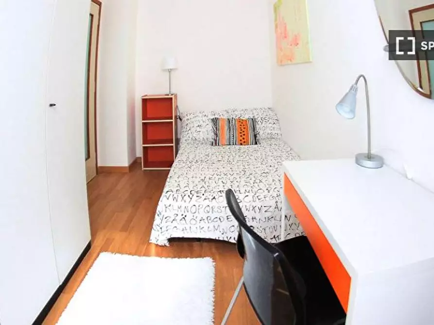 Immagine 2 di Camera condivisa in affitto  in Via Don Carlo Gnocchi a Milano