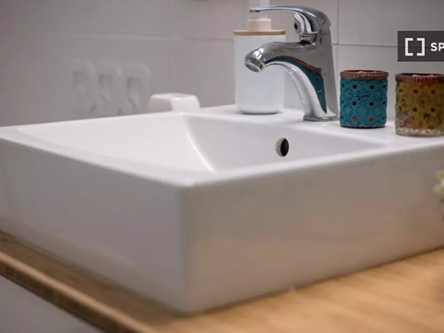 Immagine 8 di Appartamento in affitto  in Via de' Coltelli a Bologna