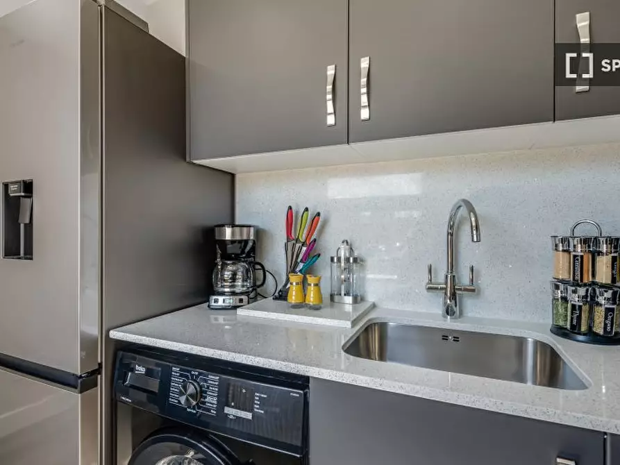Immagine 6 di Appartamento in affitto  in flat a a Tottenham