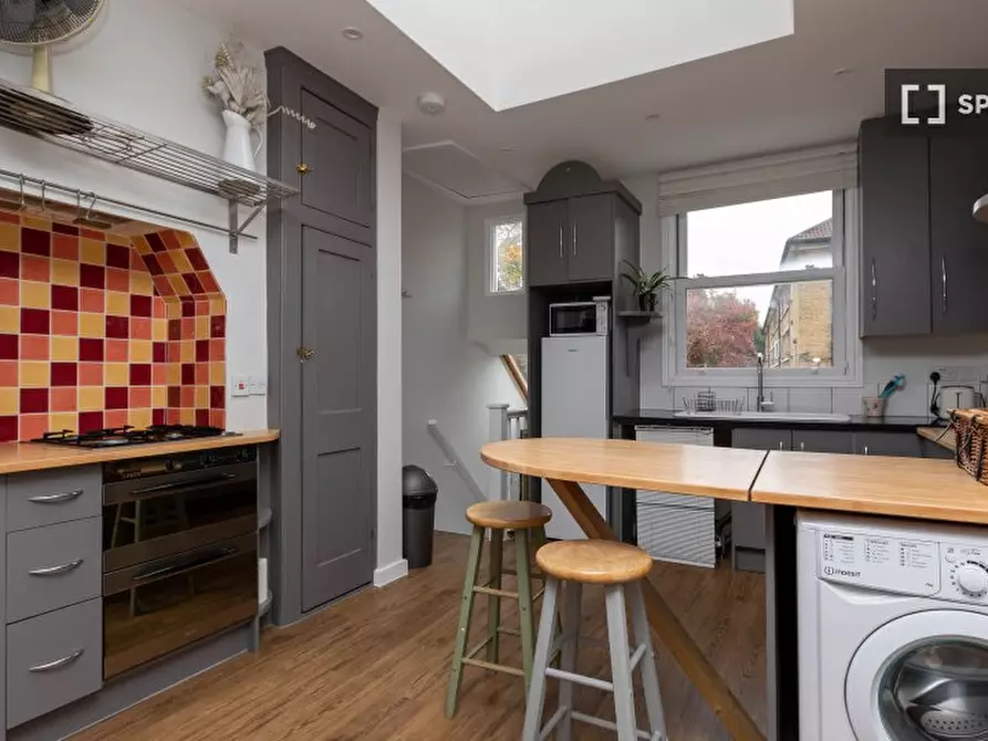 Immagine 8 di Appartamento in affitto  in Harbord St a Hammersmith