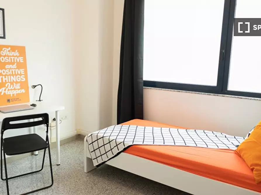 Immagine 3 di Camera condivisa in affitto  in Via Dante a Cagliari