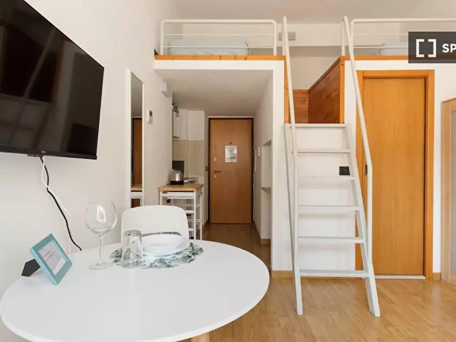 Immagine 7 di Ufficio in affitto  in Corso Magenta a Milano