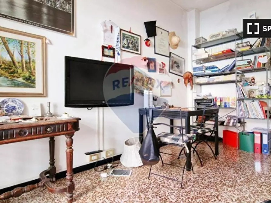 Immagine 16 di Camera condivisa in affitto  in Via Mogadiscio a Genova