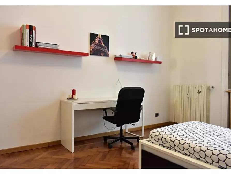 Immagine 2 di Camera condivisa in affitto  in Via Nicola Antonio Porpora a Milano