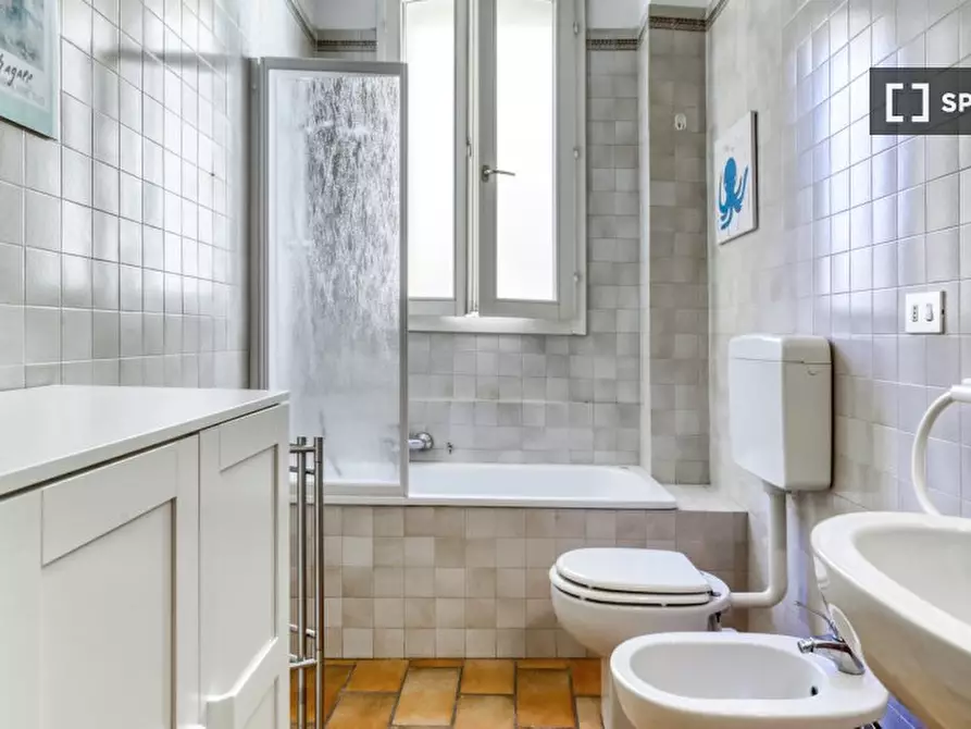 Immagine 15 di Appartamento in affitto  in Via Castiglione a Bologna