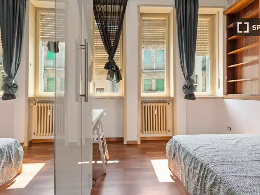 Immagine 1 di Camera condivisa in affitto  in Corso Di Porta Romana/A a Milano