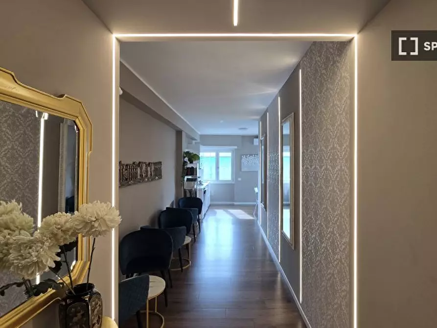 Immagine 7 di Camera condivisa in affitto  in Via Nicolò da Pistoia a Roma