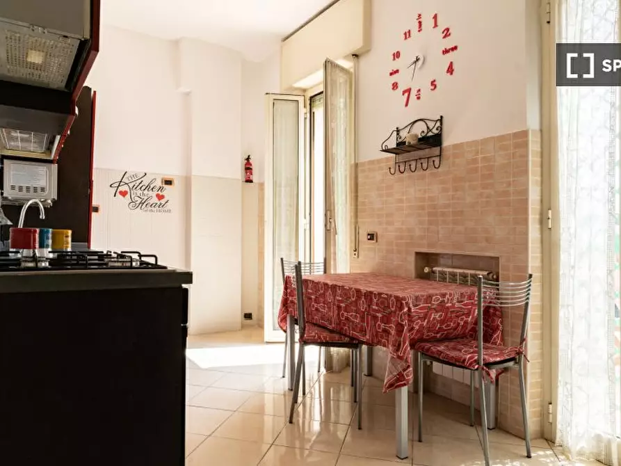 Immagine 14 di Appartamento in affitto  in Via delle Triremi a Roma