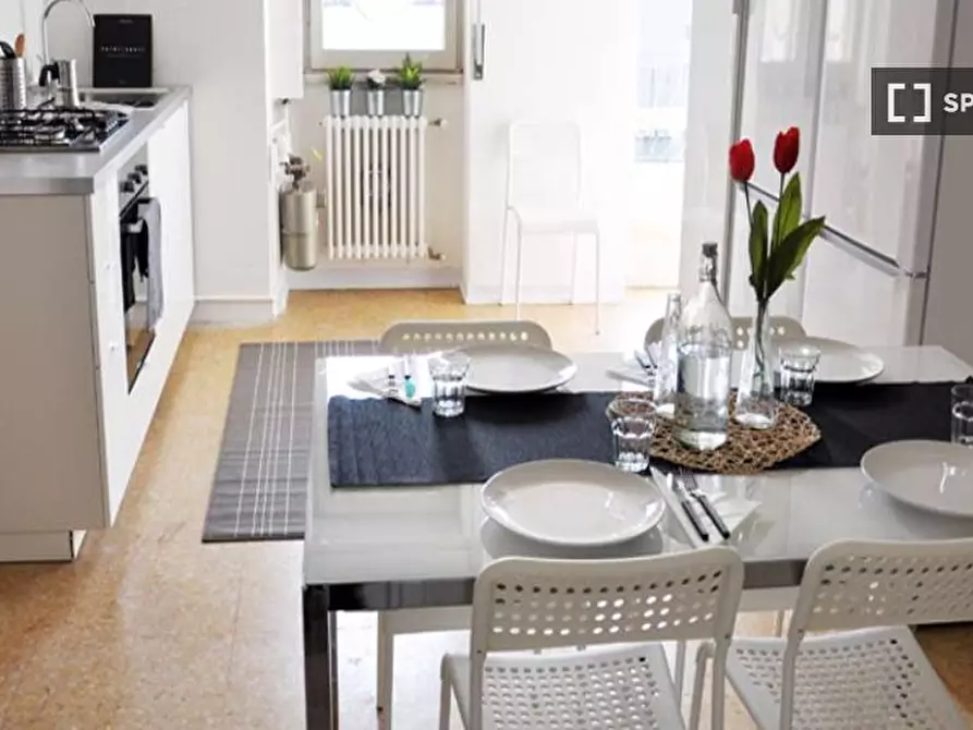 Immagine 18 di Camera condivisa in affitto  in Via Gaeta Milan a Milano