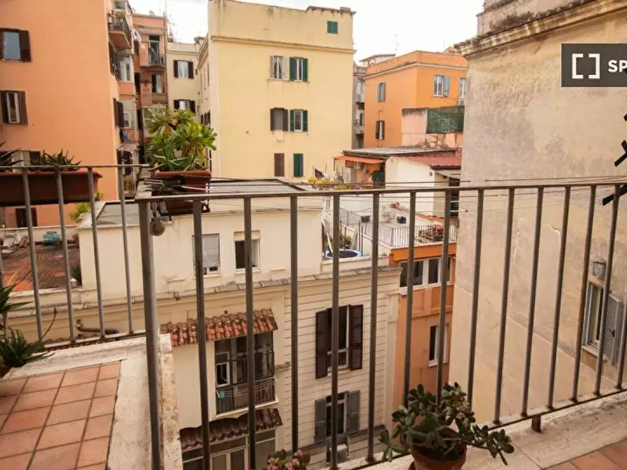Immagine 10 di Appartamento in affitto  in Piazza Dante a Roma