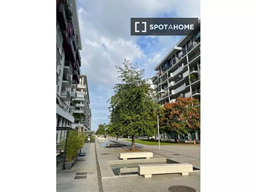 Immagine 1 di Appartamento in affitto  in Via Bruno Cassinari a Milano