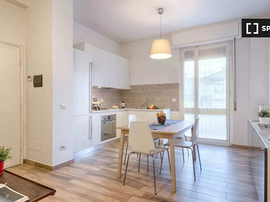 Immagine 2 di Appartamento in affitto  in Via Vincenzo Bellini a Firenze