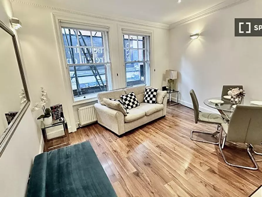 Immagine 5 di Appartamento in affitto  in B Kensington High St a Kensington