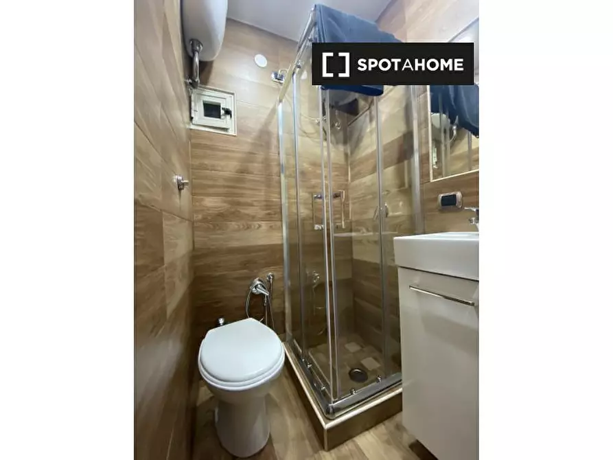 Immagine 5 di Appartamento in affitto  in Via Egiziaca a Pizzofalcone a Napoli