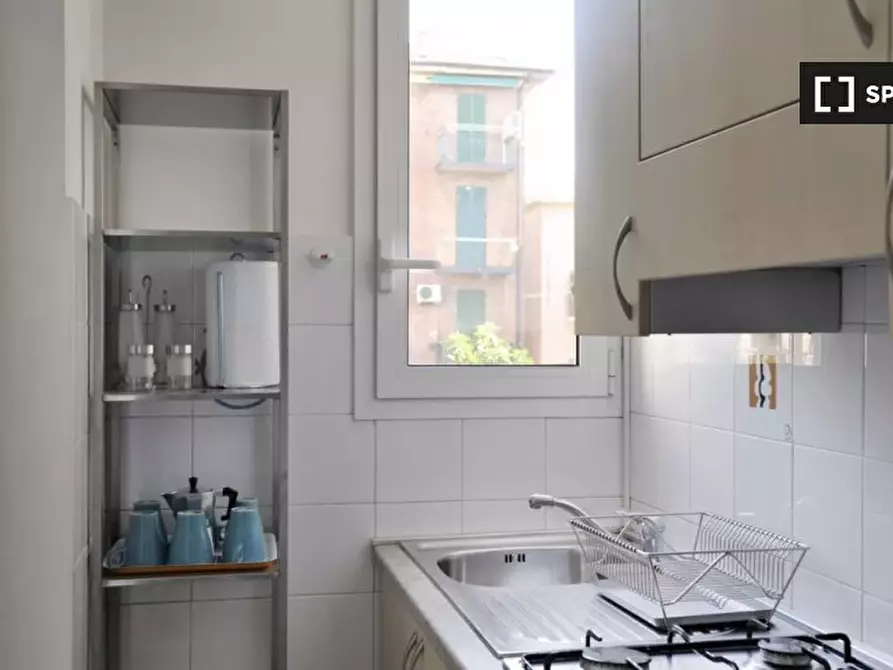 Immagine 12 di Appartamento in affitto  in Via Leandro Alberti a Bologna