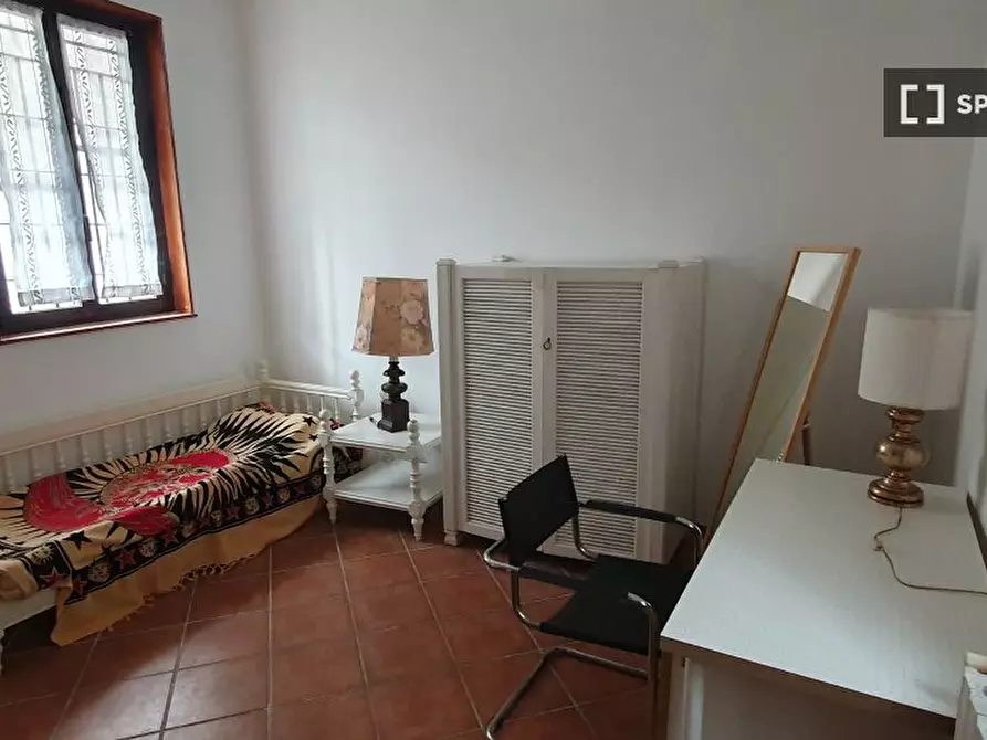 Immagine 2 di Camera condivisa in affitto  in Via S. Biagio a Paderno Dugnano