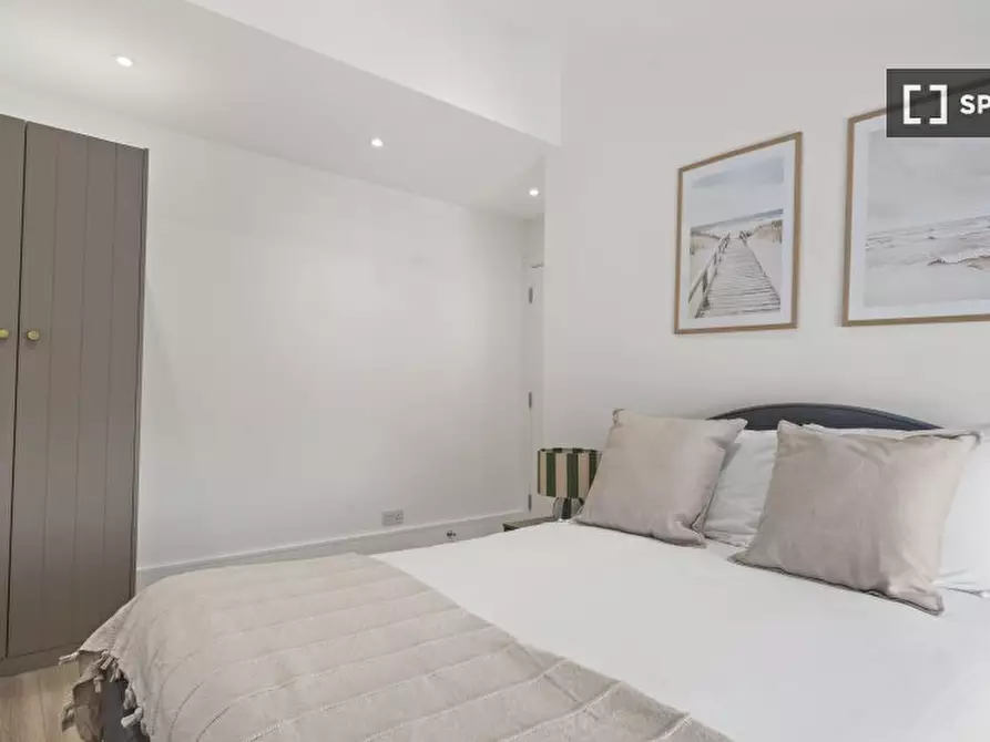 Immagine 18 di Appartamento in affitto  in Sussex Gardens a Paddington