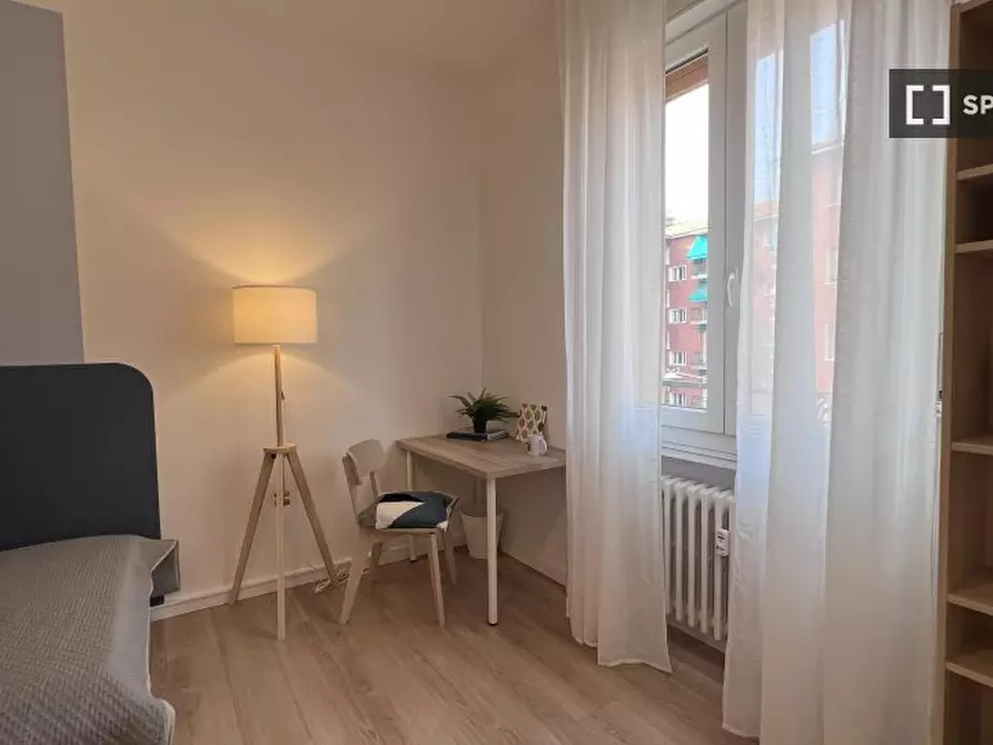 Immagine 15 di Camera condivisa in affitto  in Leandro Alberti a Bologna