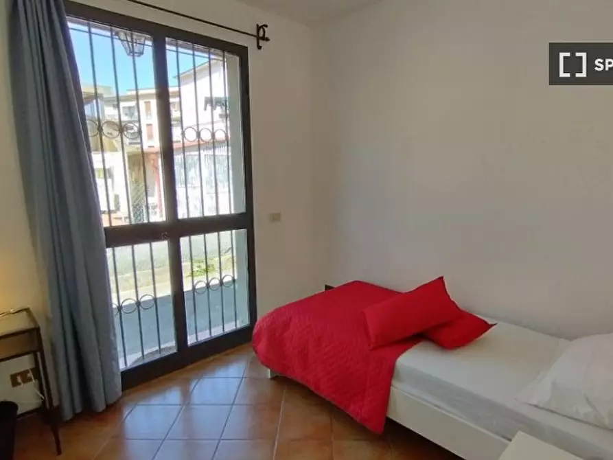 Immagine 19 di Camera condivisa in affitto  in Via Francesco Calzolari a Firenze