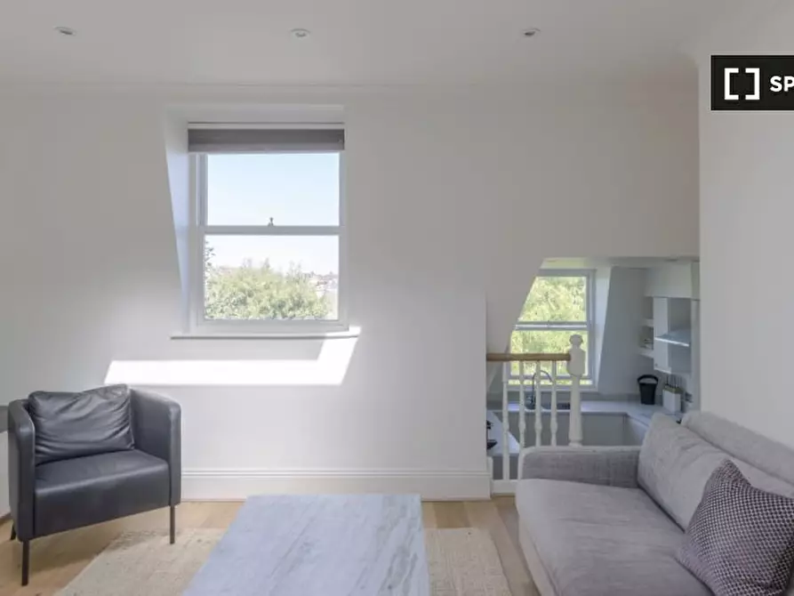 Immagine 6 di Appartamento in affitto  in flat a Hammersmith