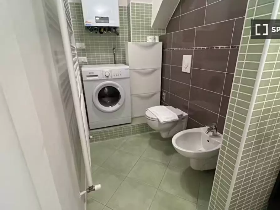 Immagine 8 di Ufficio in affitto  in Via Castiglione a Bologna