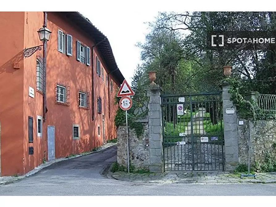 Immagine 18 di Appartamento in affitto  in Via del Pian dei Giullari a Firenze