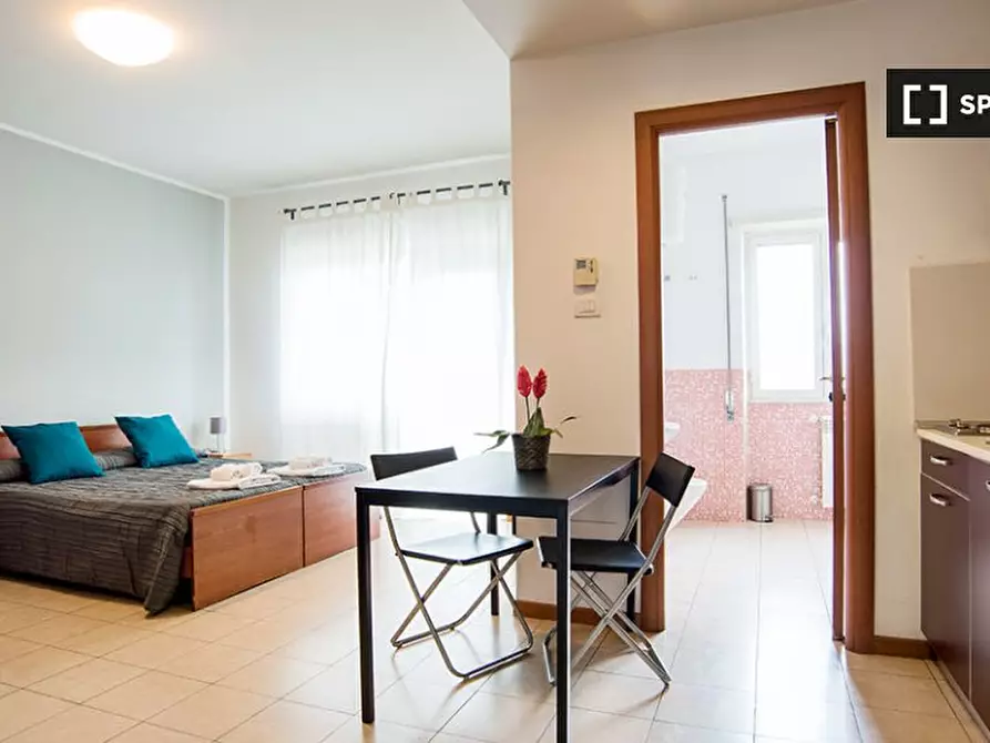 Immagine 5 di Ufficio in affitto  in Viale della Venezia Giulia a Roma