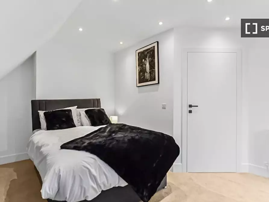 Immagine 6 di Appartamento in affitto  in Vincent Rd a Croydon