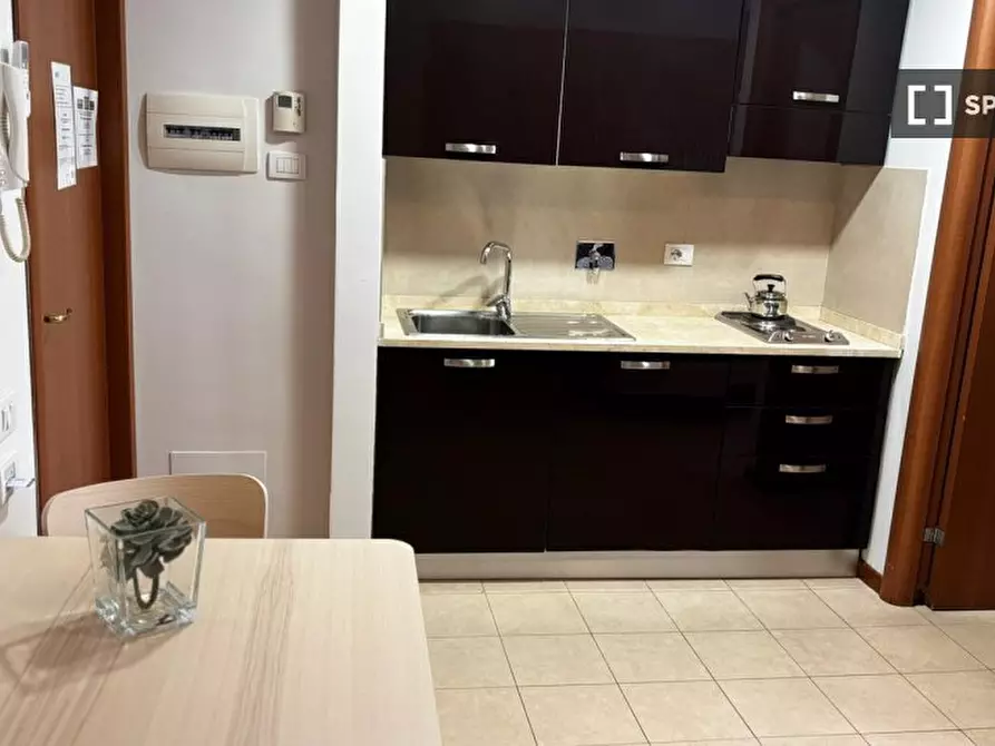 Immagine 12 di Ufficio in affitto  in Via Prenestina a Roma