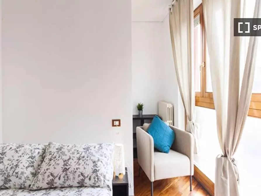 Immagine 1 di Camera condivisa in affitto  in Via Alessandro Astesani a Milano