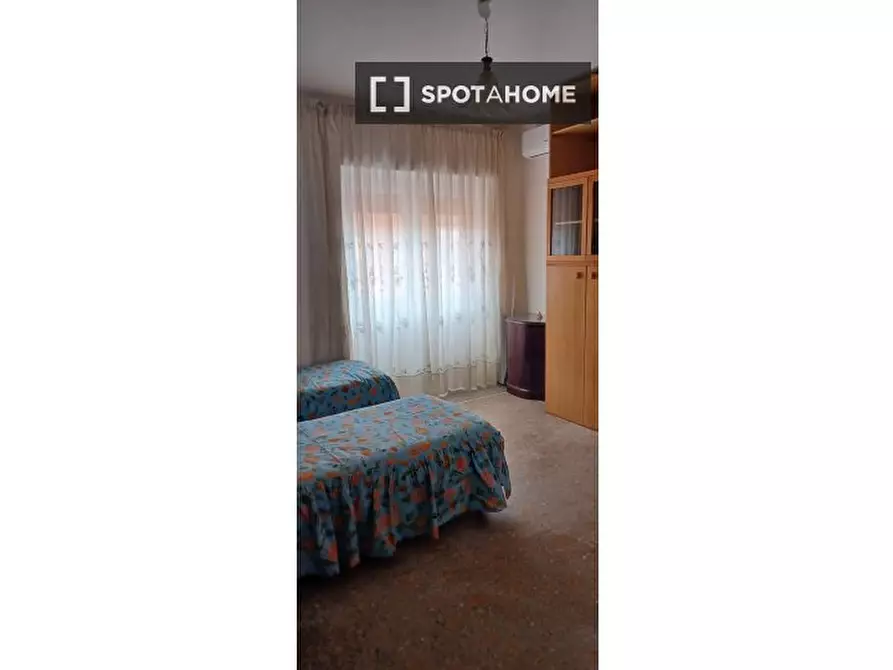 Immagine 12 di Appartamento in affitto  in Via Marcantonio Bragadin a Roma
