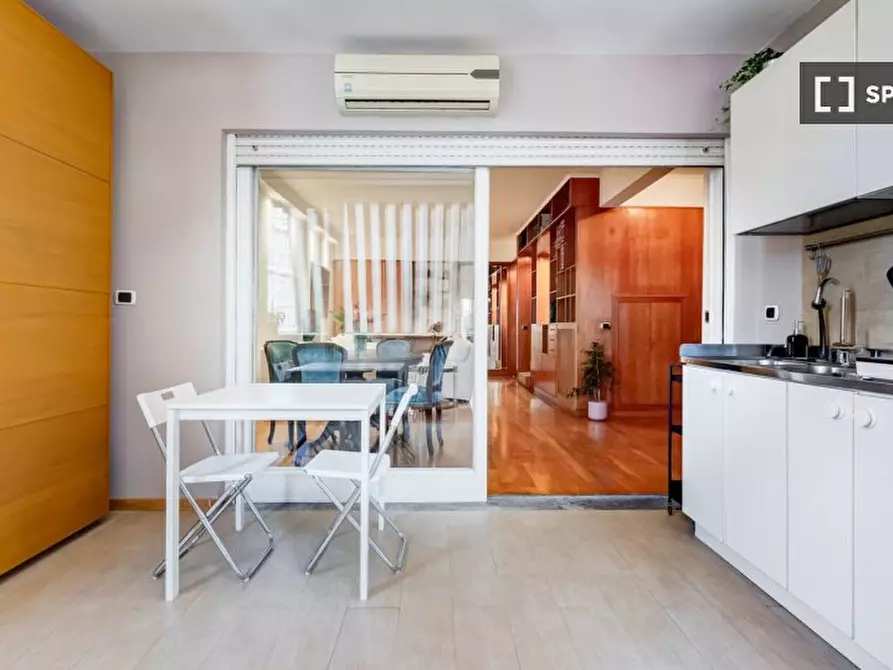 Immagine 14 di Appartamento in affitto  in Via dei Savorelli a Roma