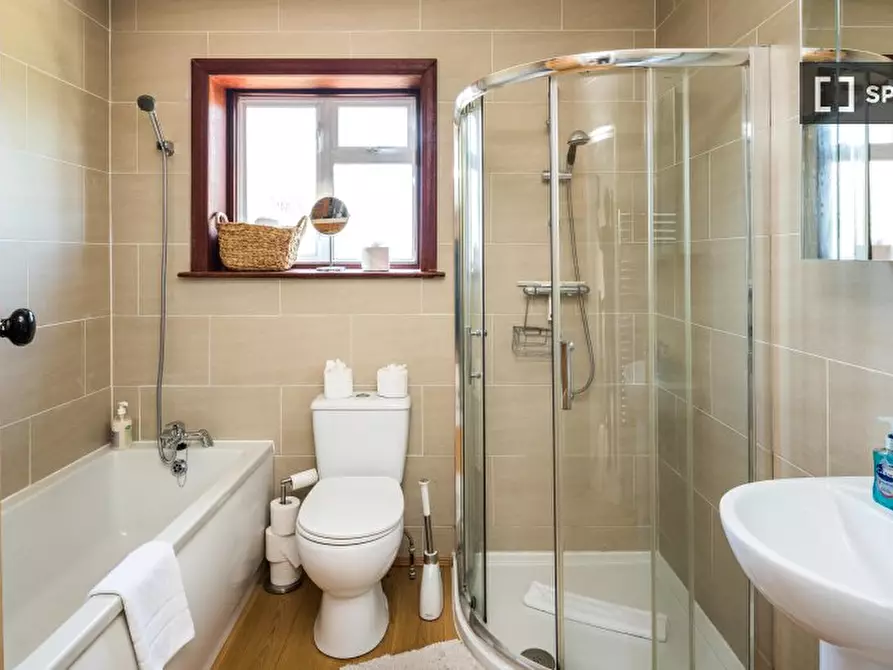 Immagine 19 di Appartamento in affitto  in Greenhurst Rd a Lambeth