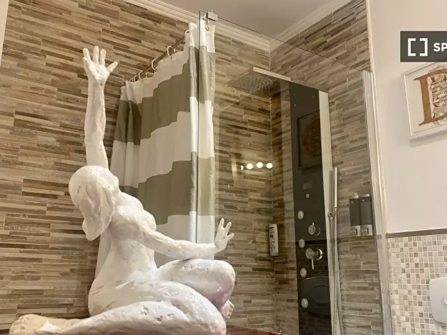 Immagine 15 di Camera condivisa in affitto  in Via Elena Brandizzi Gianni a Roma