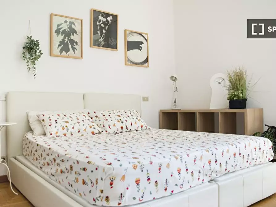 Immagine 4 di Camera condivisa in affitto  in Via Vettabbia a Milano