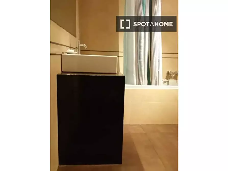 Immagine 7 di Appartamento in affitto  in Via Bordighera a Milano