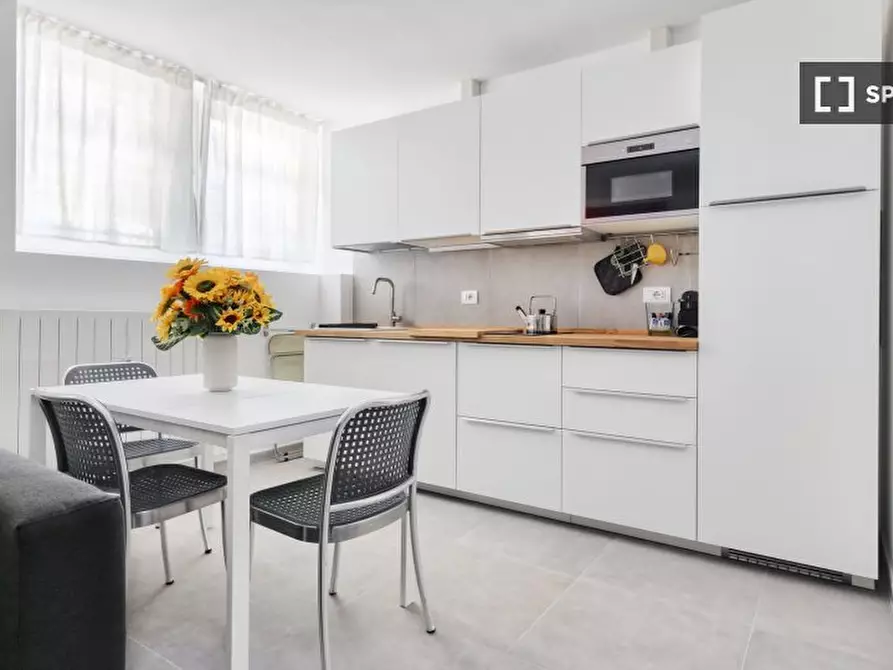 Immagine 11 di Appartamento in affitto  in Via Ravizza a Milano