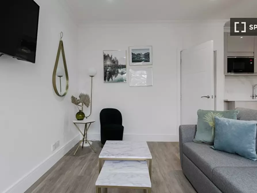 Immagine 5 di Appartamento in affitto  in Sussex Gardens a Paddington