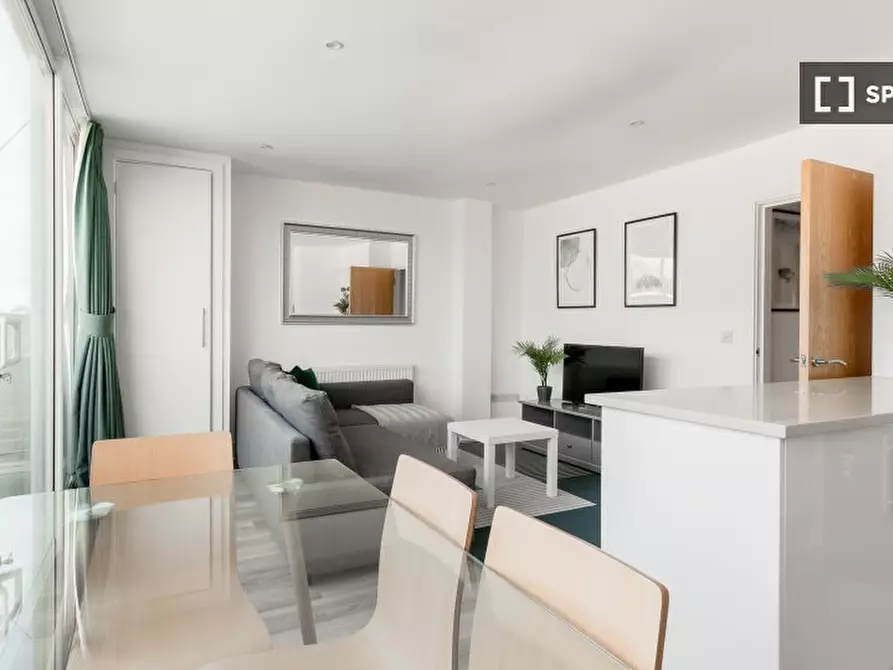 Immagine 10 di Appartamento in affitto  in Bell House, 17-19 Nevern Pl, Kensington, London SW5 9NR, UK a Kensington