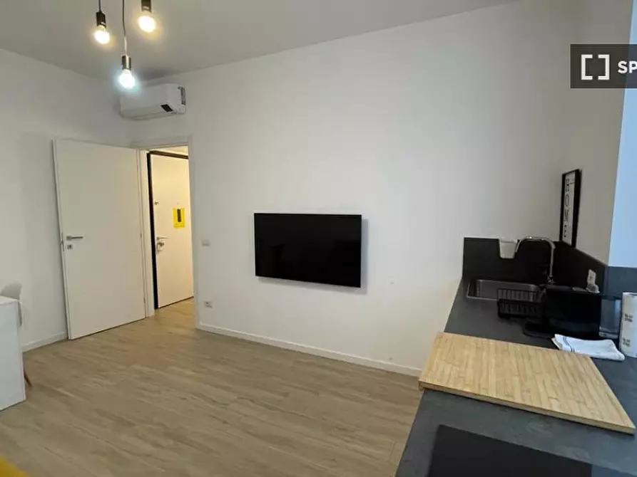 Immagine 4 di Appartamento in affitto  in Via S. Dionigi a Milano