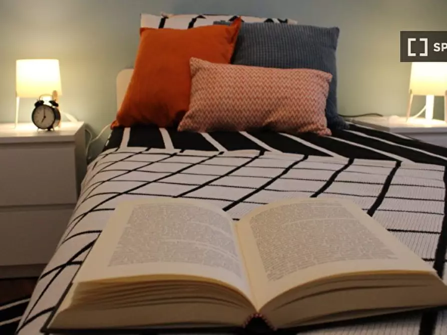 Immagine 4 di Camera condivisa in affitto  in Europa a Brescia