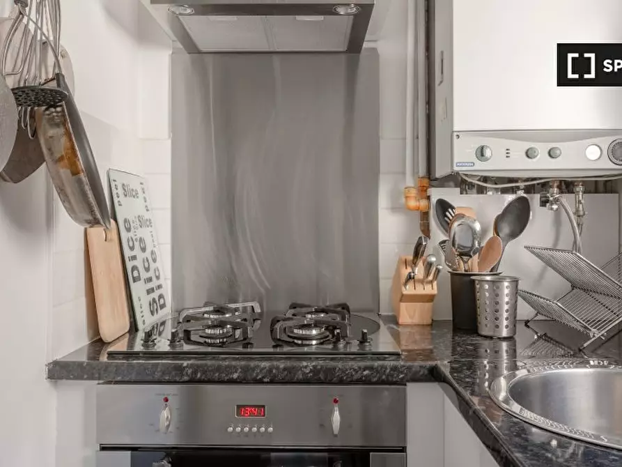 Immagine 19 di Appartamento in affitto  in Queenstown Rd, Battersea, London, UK a Lambeth