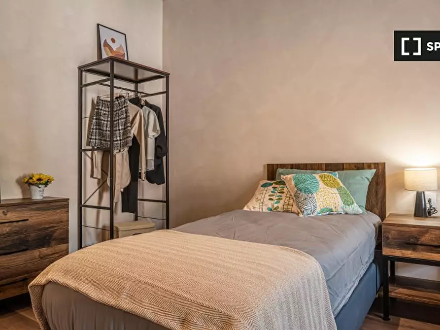 Immagine 9 di Camera condivisa in affitto  in Via Paganini a Rovereto