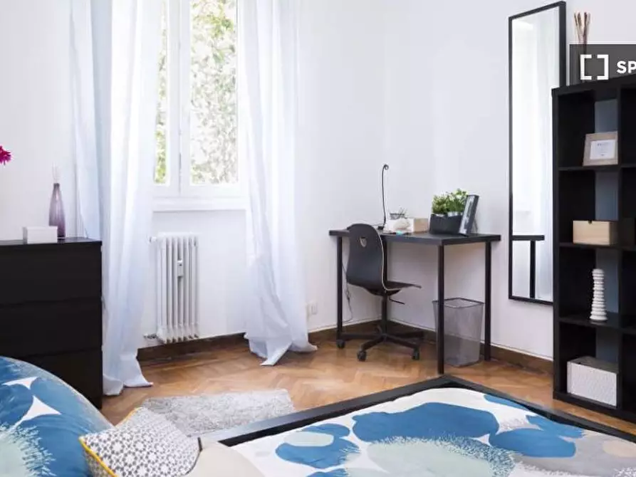 Immagine 2 di Camera condivisa in affitto  in Viale Argonne a Milano