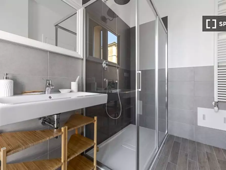 Immagine 2 di Appartamento in affitto  in Via Giuseppe Massarenti a Bologna