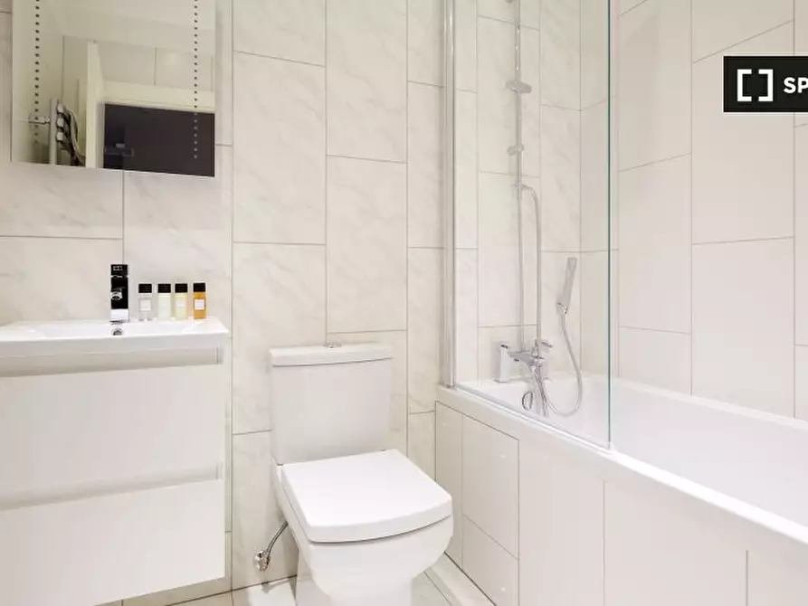 Immagine 11 di Appartamento in affitto  in Virginia House a Camden Town