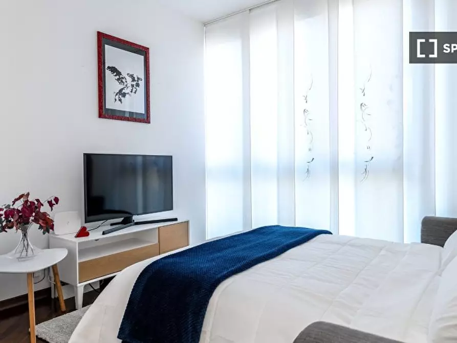 Immagine 7 di Appartamento in affitto  in Via dei Fontanili a Milano