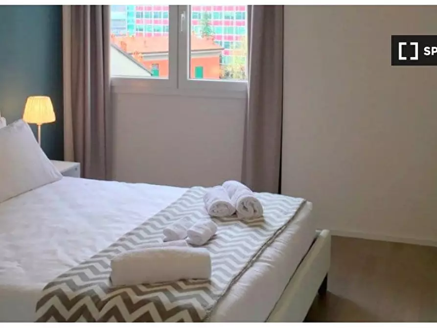 Immagine 2 di Appartamento in affitto  in Via Gustavo Fara, 20124 Milano MI, Italy a Milano